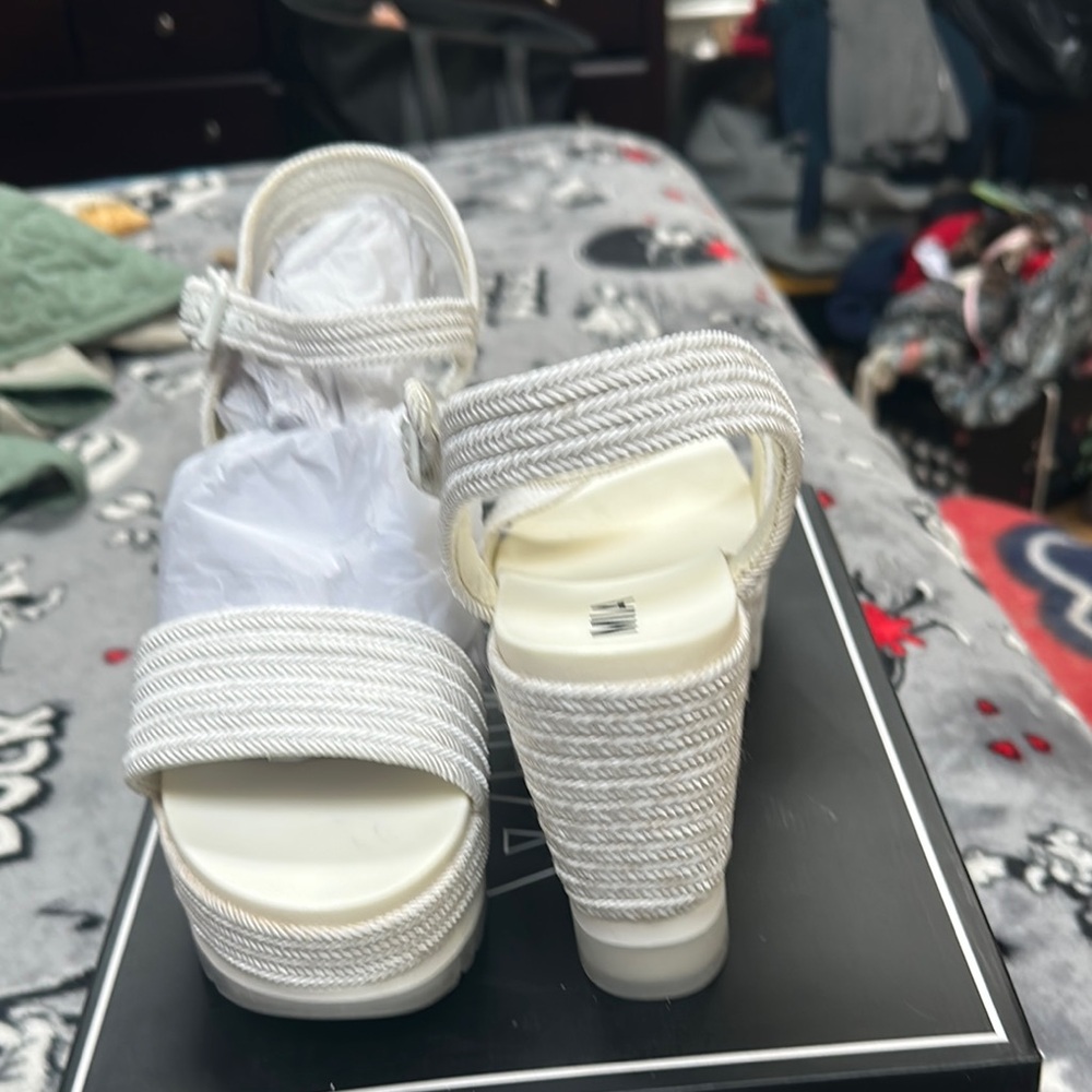 Elegant White Wedge Sandals